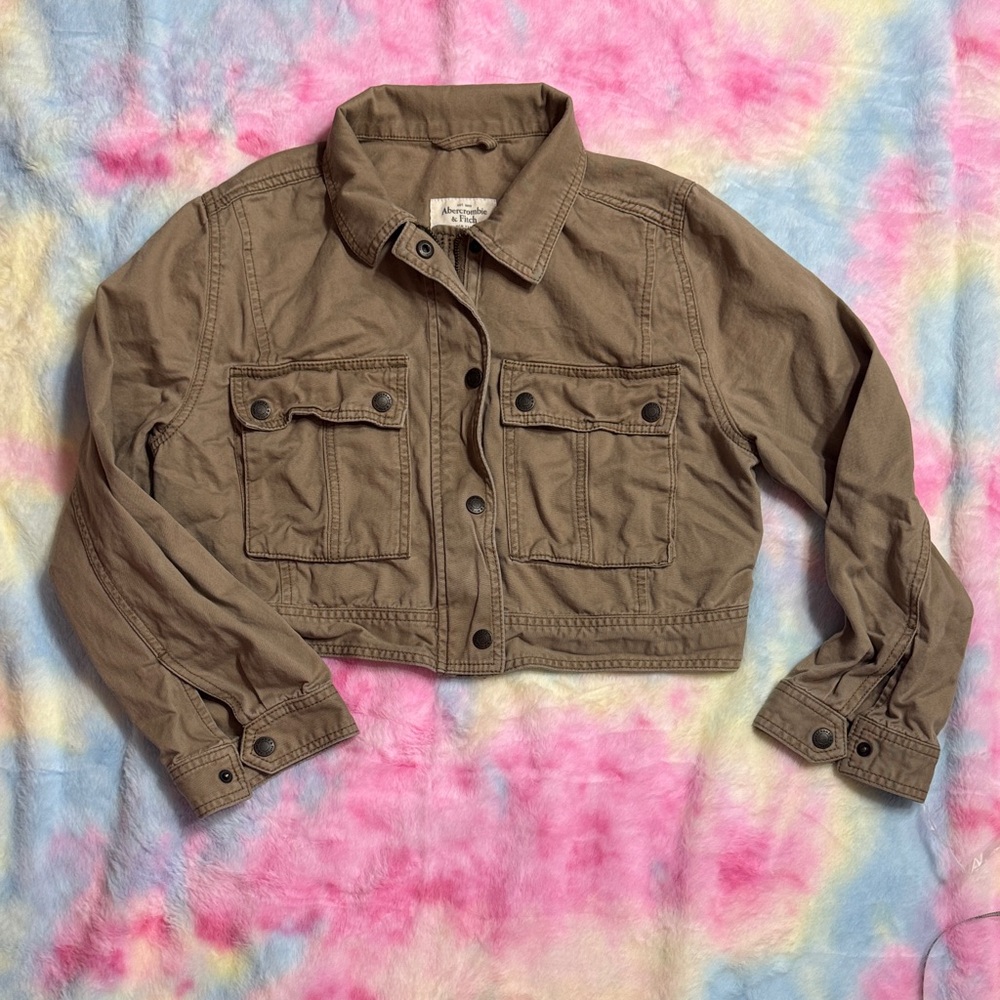 Vintage Large Abercrombie & Fitch crop Tan Jacket